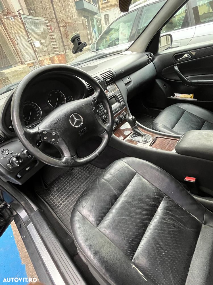 MERCEDES-BENZ C-Class 2004 — imagine 9