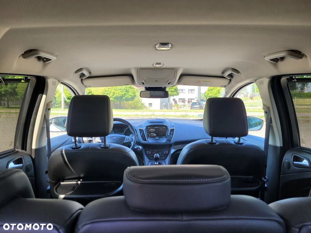 Ford C-MAX 2.0 TDCi Start-Stop-System Titanium - 24