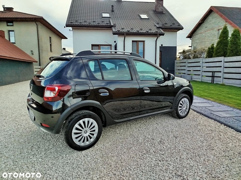 Dacia Sandero TCe 90 S&S Laureate - 12