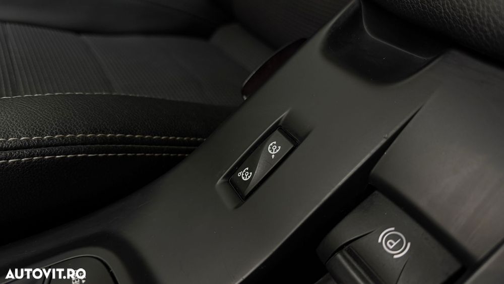 Renault Megane ENERGY dCi 110 EDC GT LINE - 23