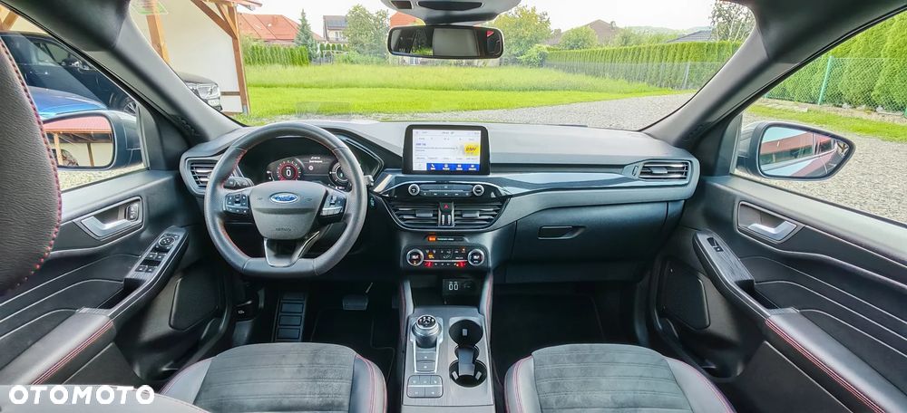 Ford Kuga 2.5 Duratec PHEV ST-LINE X - 13