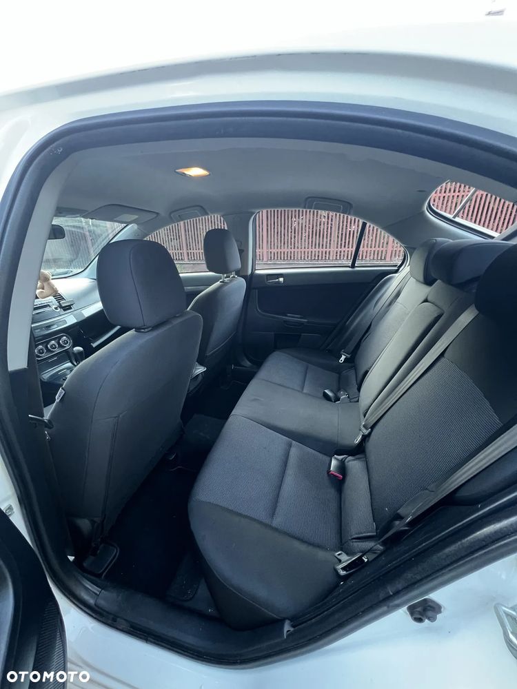 Mitsubishi Lancer 1.8 Intense LPG - 19