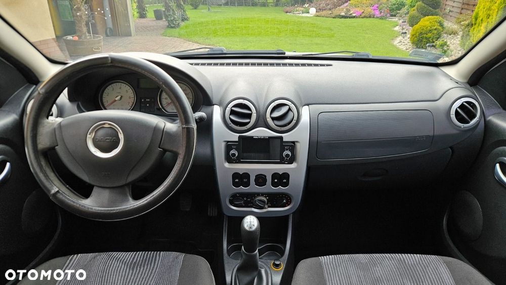 Dacia Sandero 1.6 Laureate - 15