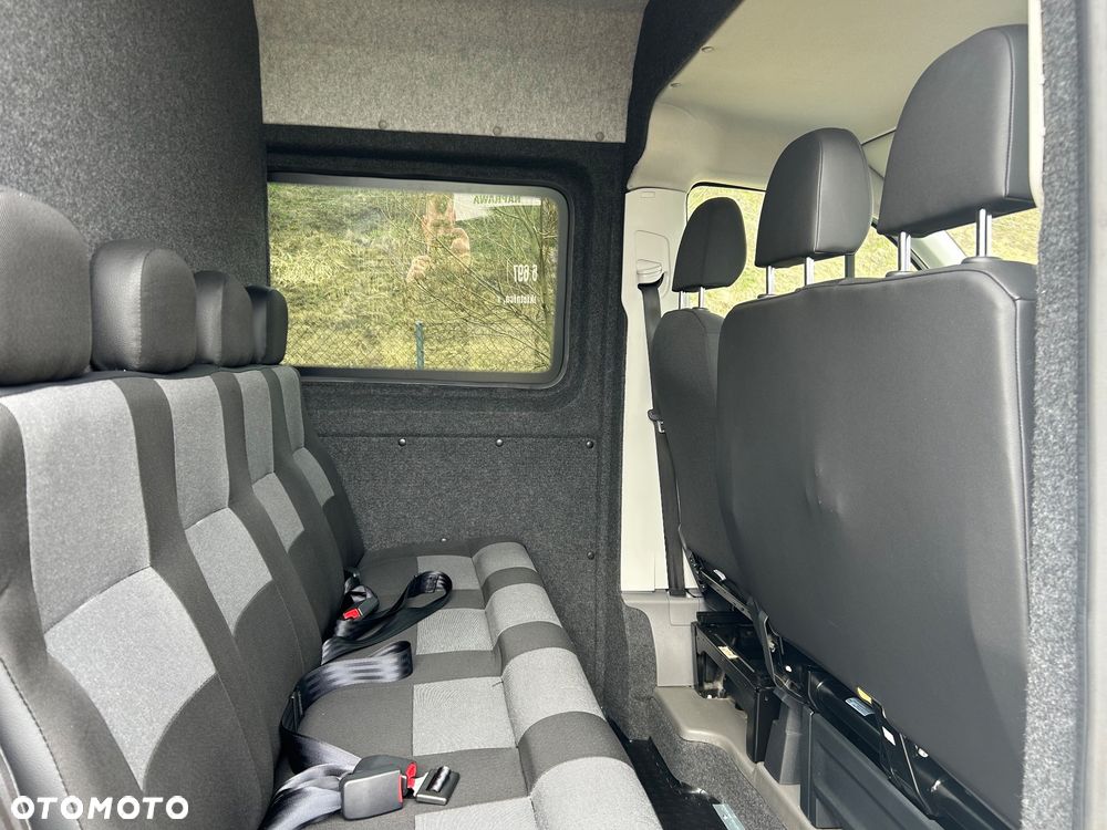 Volkswagen CRAFTER Maxi L3H2  2.0 TDI 180ps,7-osobowa brygadówka - 15