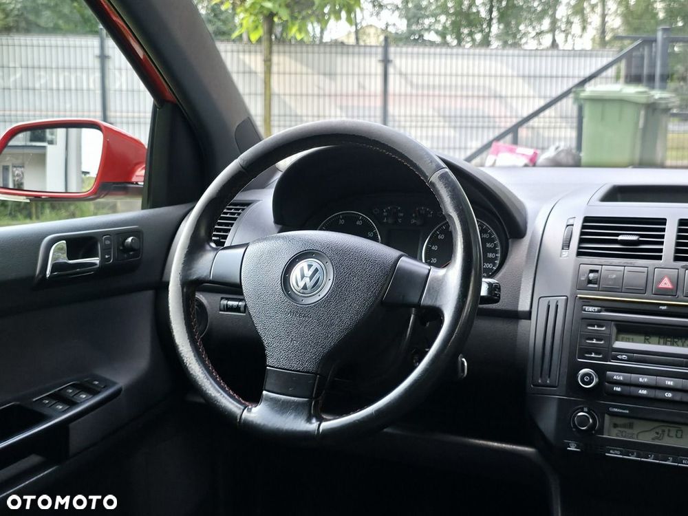 Volkswagen Polo - 13