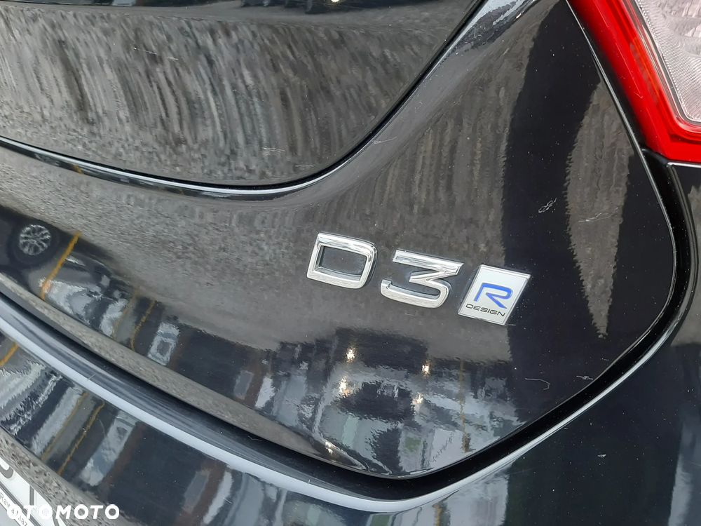 Volvo V40 D3 Geartronic RDesign - 9