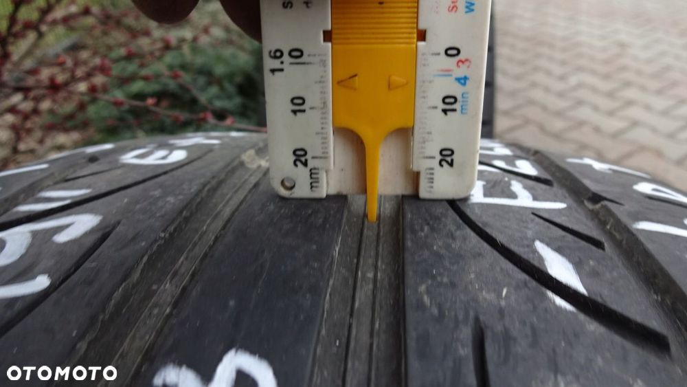 Felgi NÓWKI 19 5x112 VW Audi Mercedes Seat Skoda ET30 MAM A5-8019 - 5