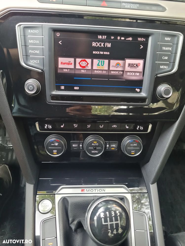 Volkswagen Passat - 9