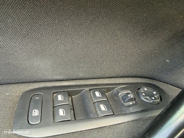 Peugeot 308 SW BlueHDi 130 Stop & Start Style - 21