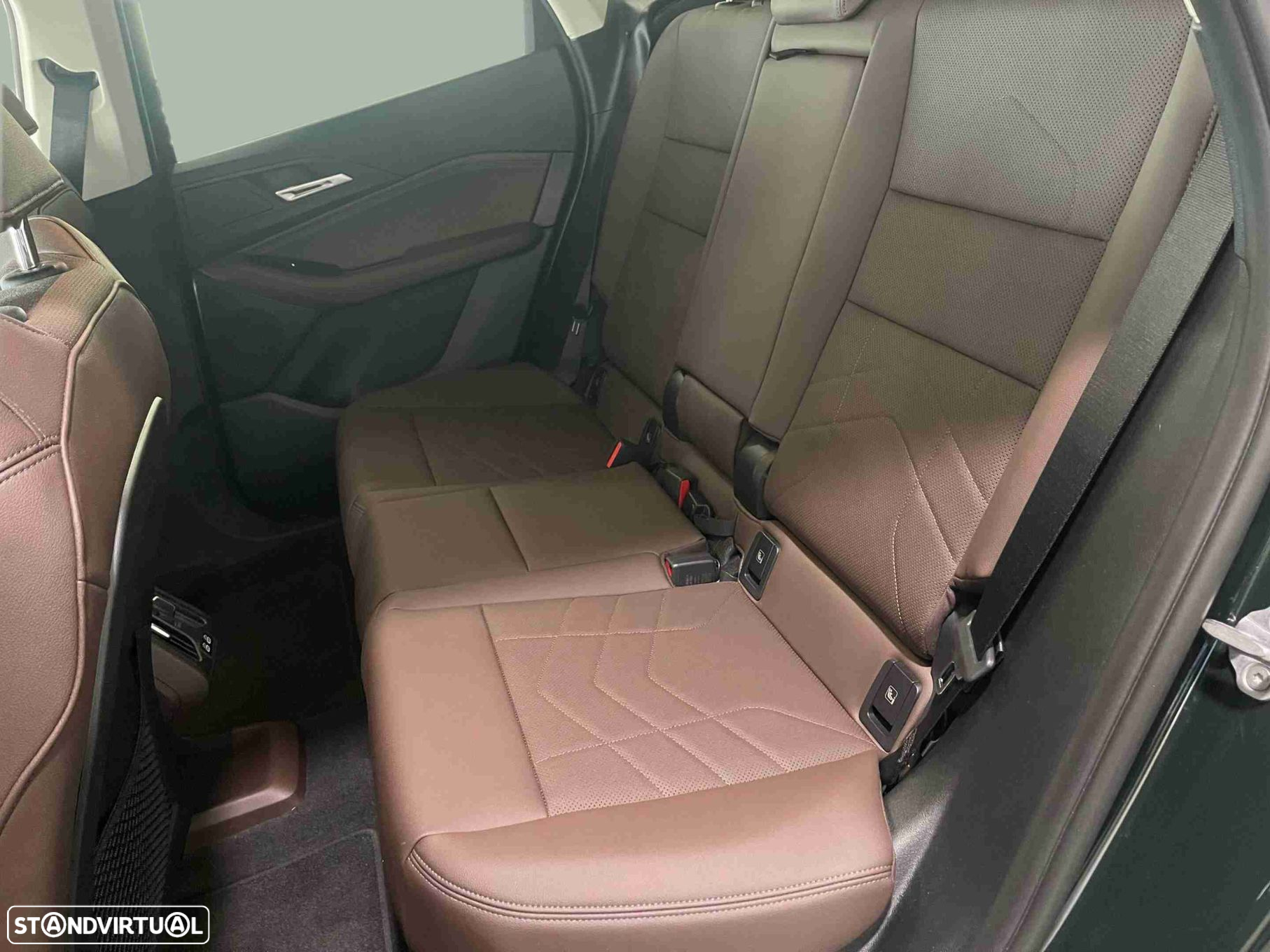 BMW 225xe Active Tourer - 7