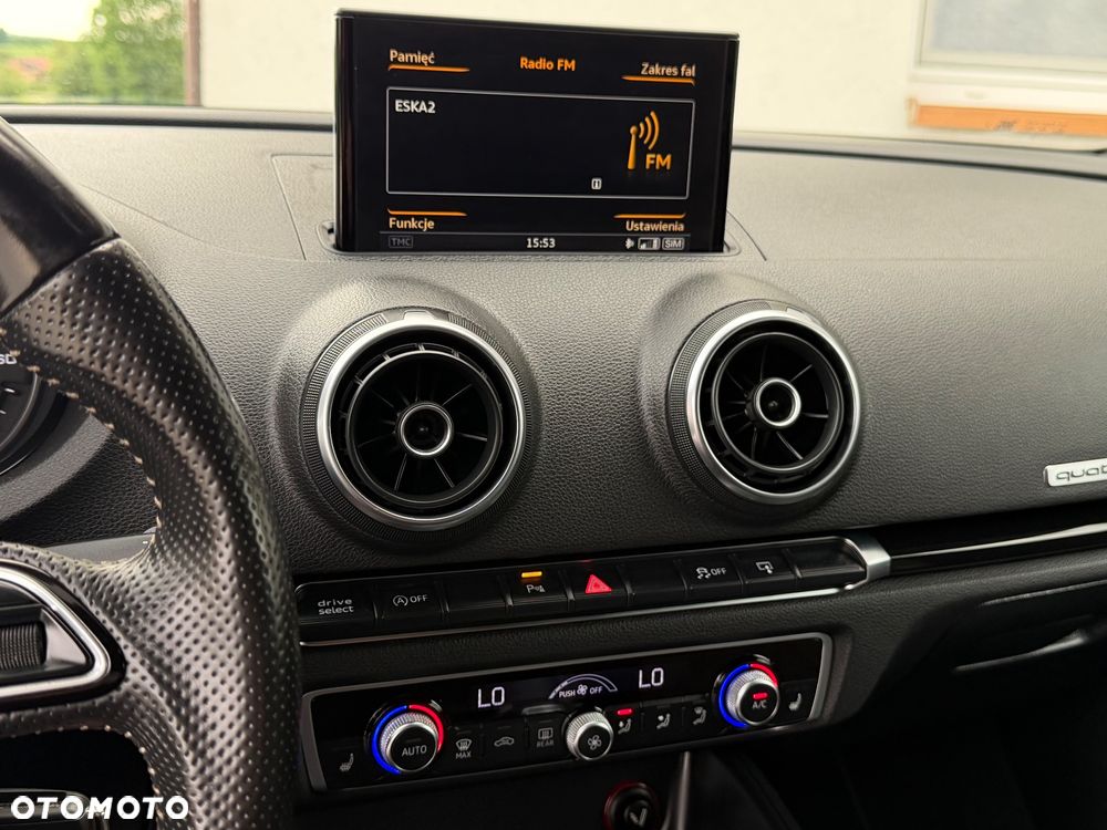Audi A3 Sportback 2.0 TDI (clean diesel) quattro S tronic S line Sportpaket - 22