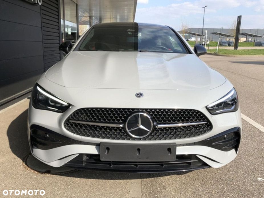 Mercedes-Benz CLE 300 mHEV 4-Matic AMG Line - 3