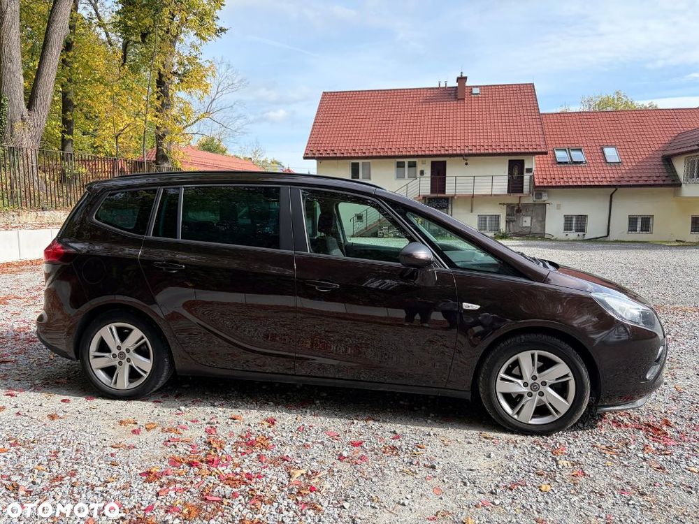 Opel Zafira - 8