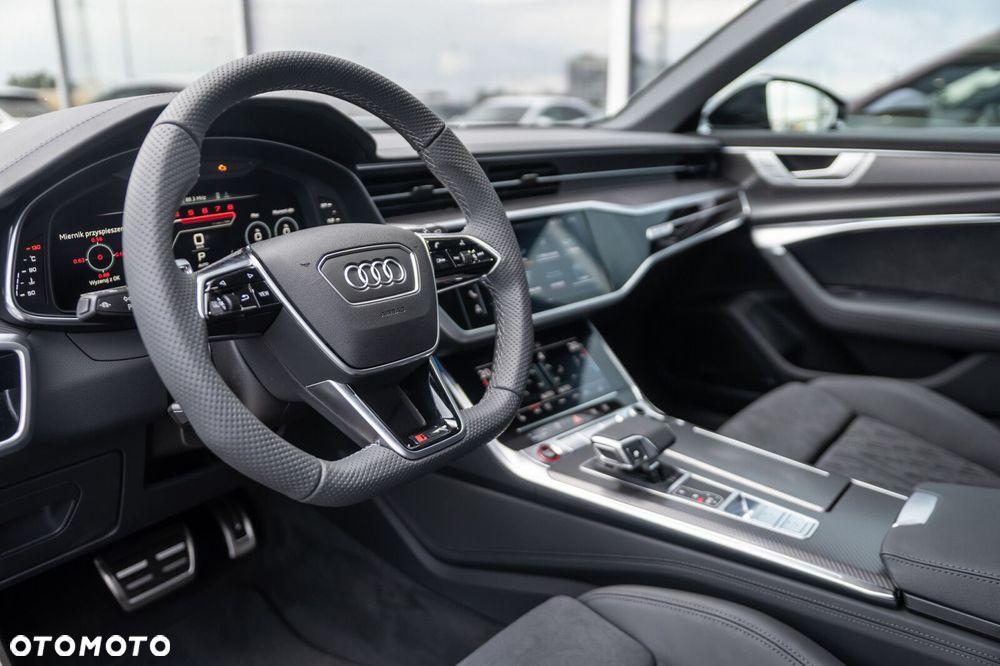 Audi RS6 Avant - 11