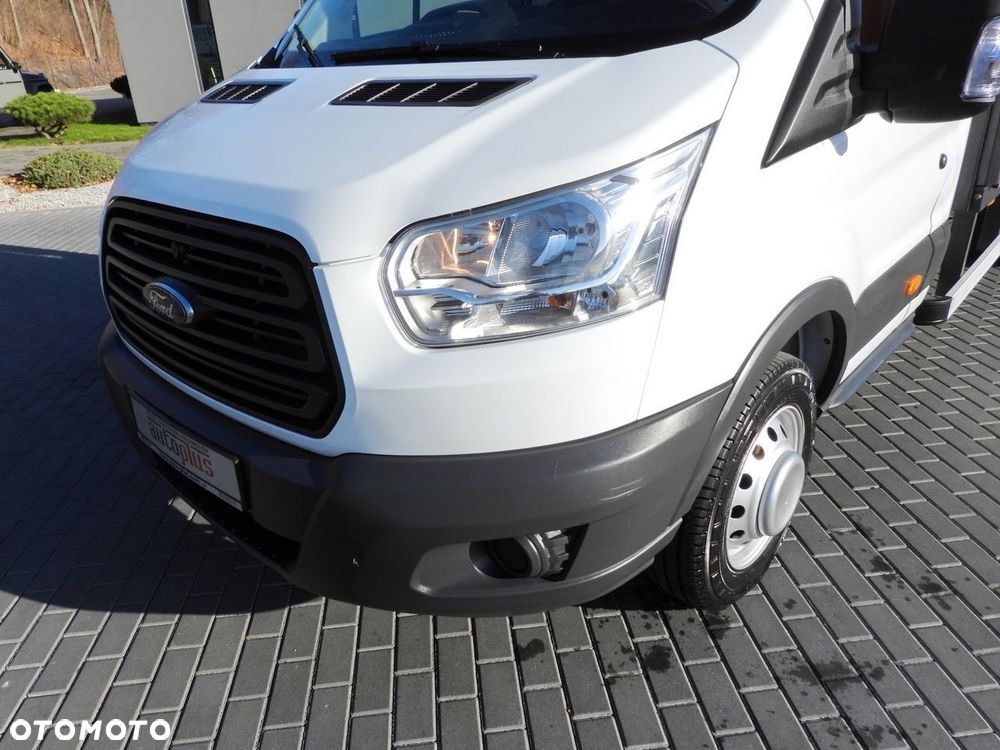 Ford TRANSIT SKRZYNIA 8 PALET BLIŹNIACZE KOŁA KLIMATYZACJA  155KM - 19