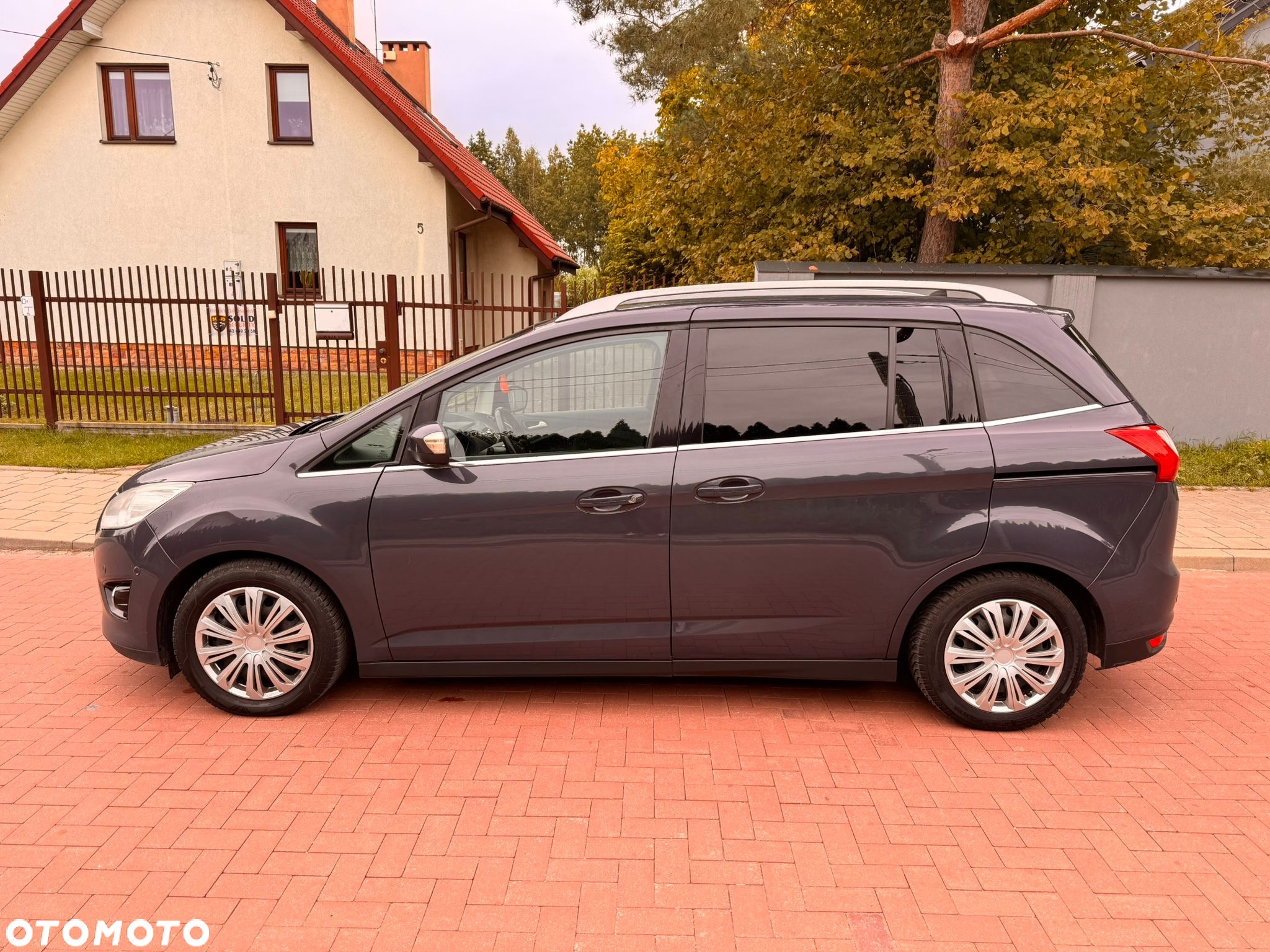 Ford Grand C-MAX 2.0 TDCi Titanium - 12