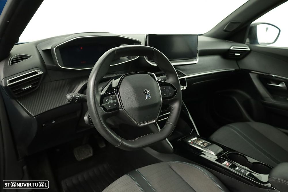 Peugeot 2008 1.2 PureTech Allure Pack EAT8 - 7