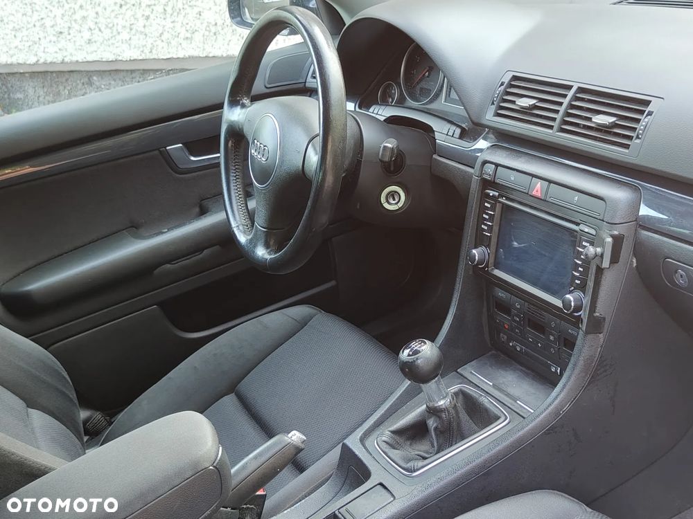 Audi A4 Avant 2 - 11