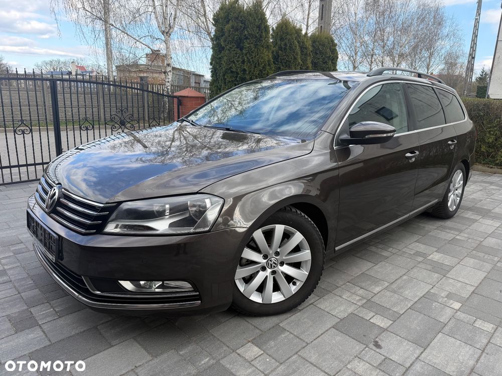 Volkswagen Passat - 2