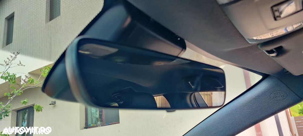 Toyota Corolla 1.8 HSD Dynamic - 14