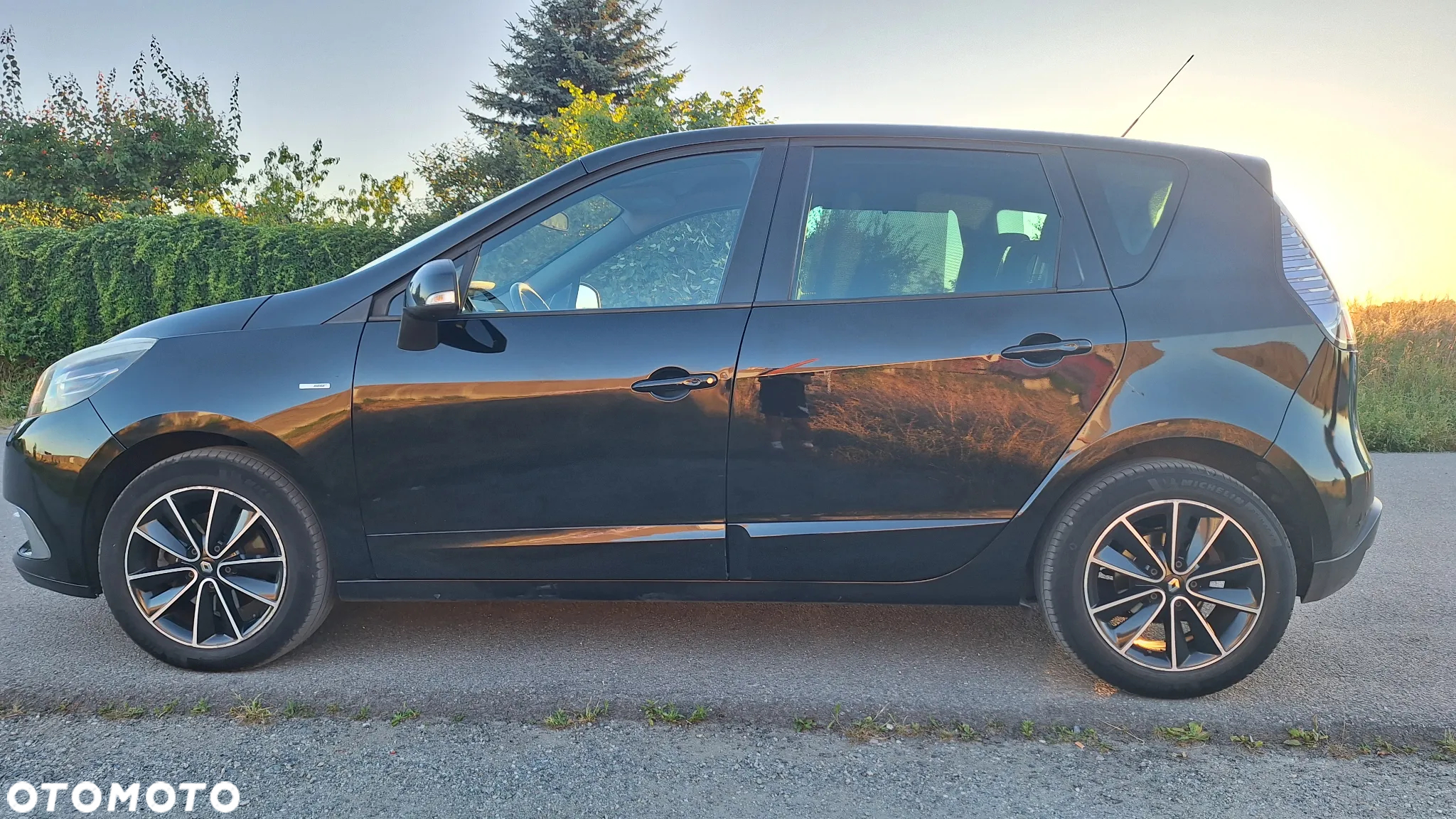 Renault Scenic 1.6dCi Energy Bose Edition - 23