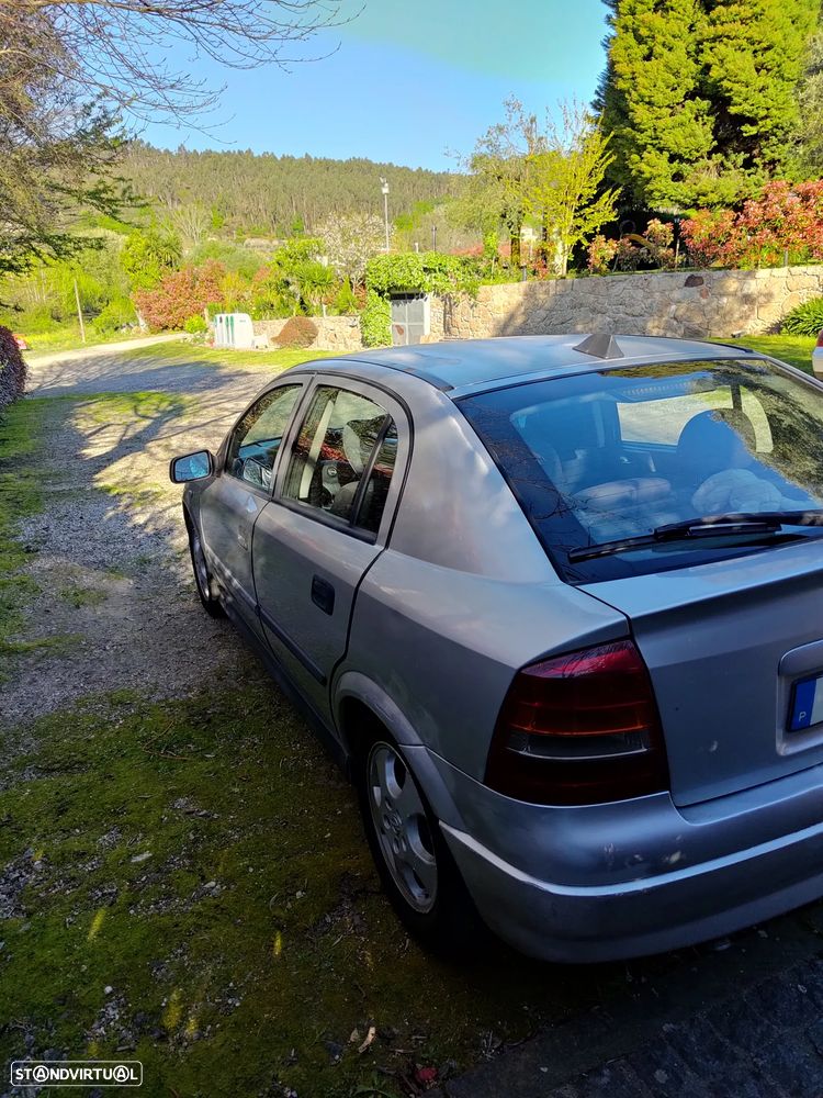 Opel Astra 2.0 DTi Club - 4