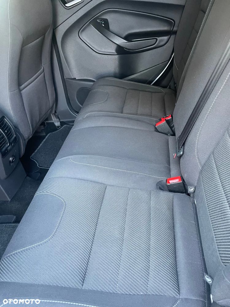 Ford Kuga 2.0 TDCi 2x4 Individual - 14