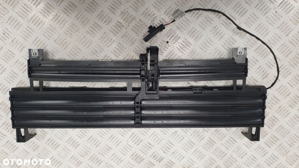 bmw x1 f48 kierownica powietrza wlot żaluzja dolna 733909608 - 4