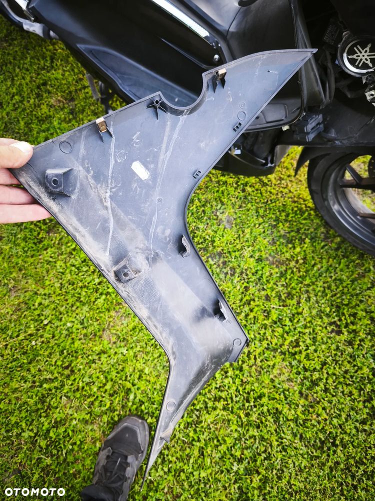 Yamaha X-max - 17