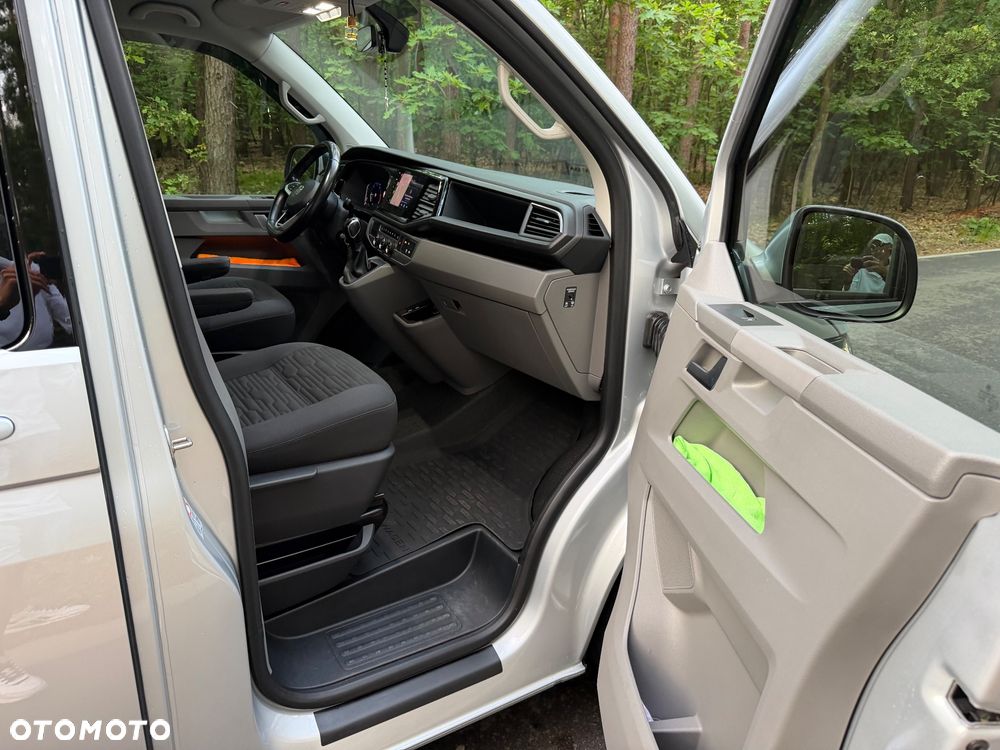 Volkswagen Caravelle 2.0 TDI L2 Trendline DSG - 9