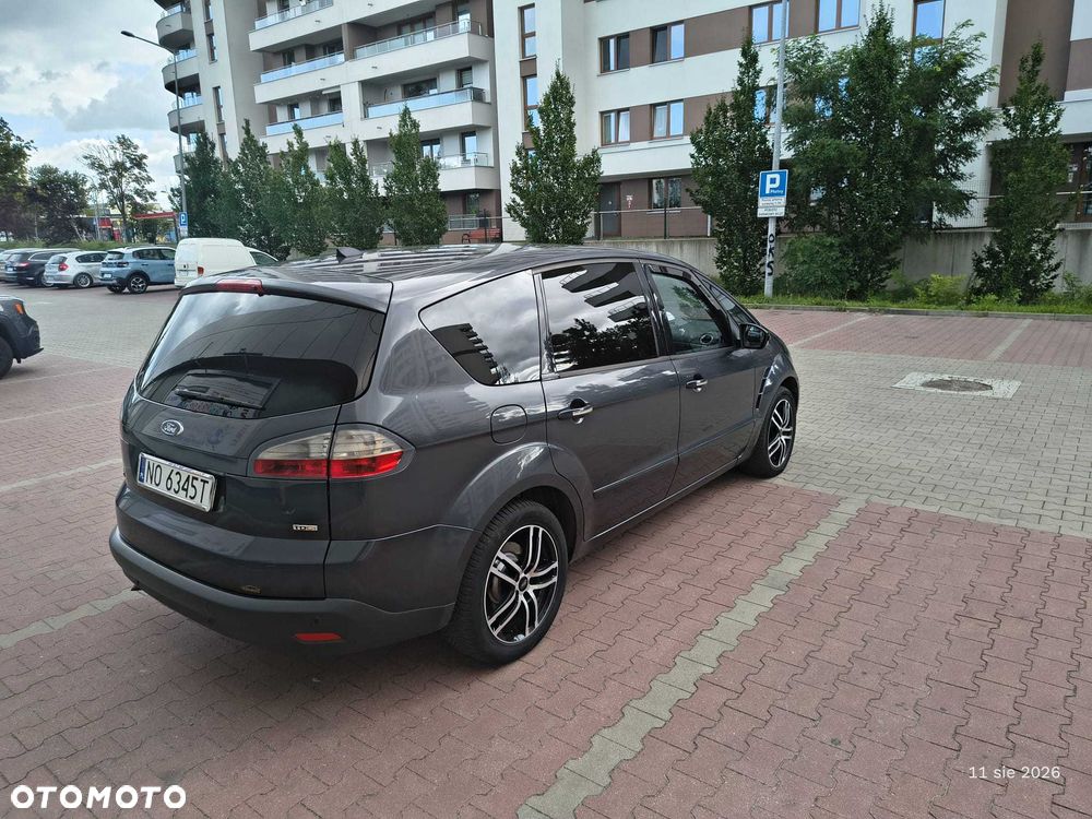 Ford Inny - 4