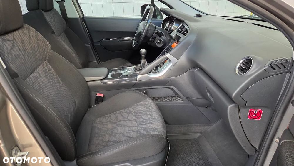 Peugeot 3008 1.6 Active - 17