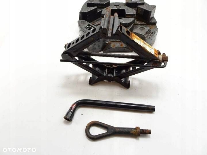 lewarek klucz wkrętka ford focus mk3 - 3