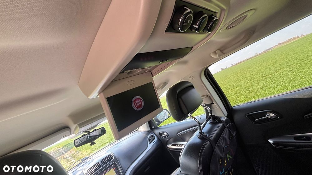 Fiat Freemont 2.0 Multijet 16V DPF Automatik Allrad Lounge - 16