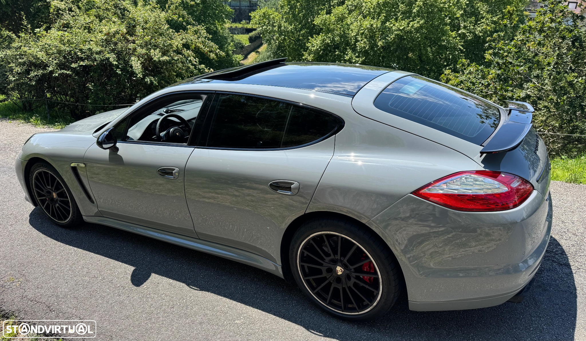 Porsche Panamera 4 GTS PDK - 11
