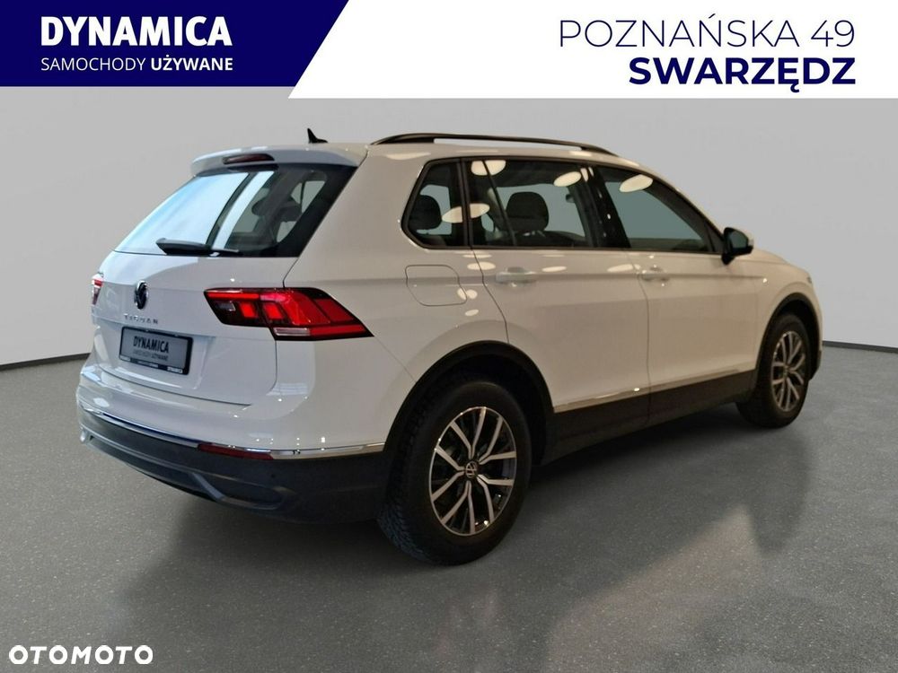 Volkswagen Tiguan - 9