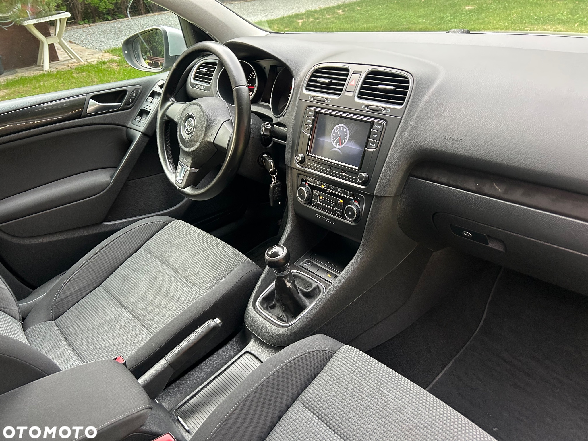Volkswagen Golf 2.0 TDI DPF Comfortline - 12