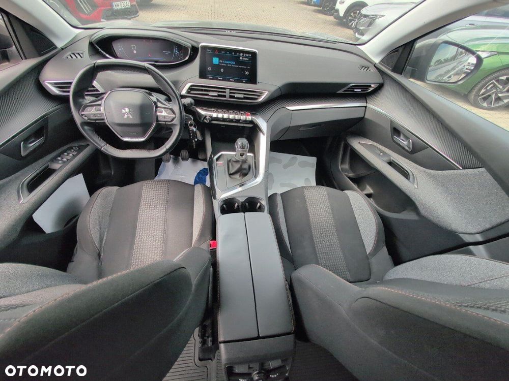 Peugeot 3008 - 9