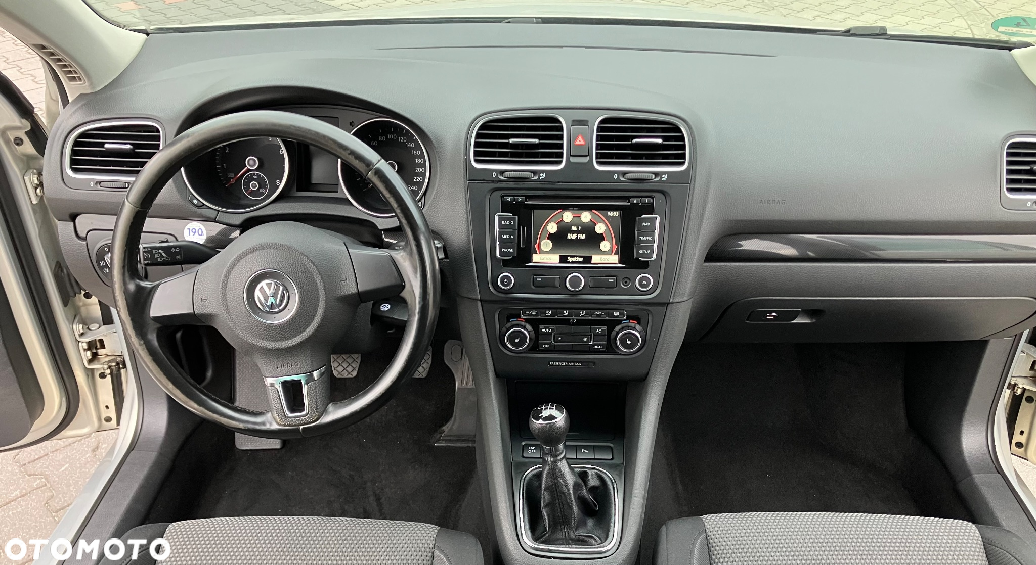 Volkswagen Golf 1.4 TSI BlueMotion Technology Comfortline - 13