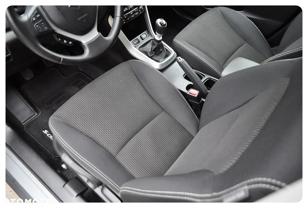 Suzuki SX4 S-Cross 1.4 T Premium - 17