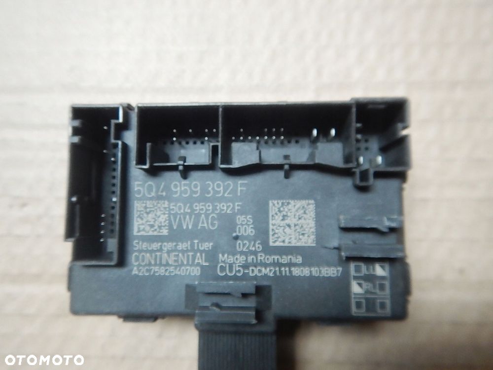 sterownik moduł drzwi vw audi 5q4959392f - 2