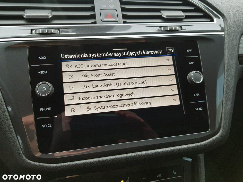 Volkswagen Tiguan Allspace 2.0 TDI Elegance DSG - 23