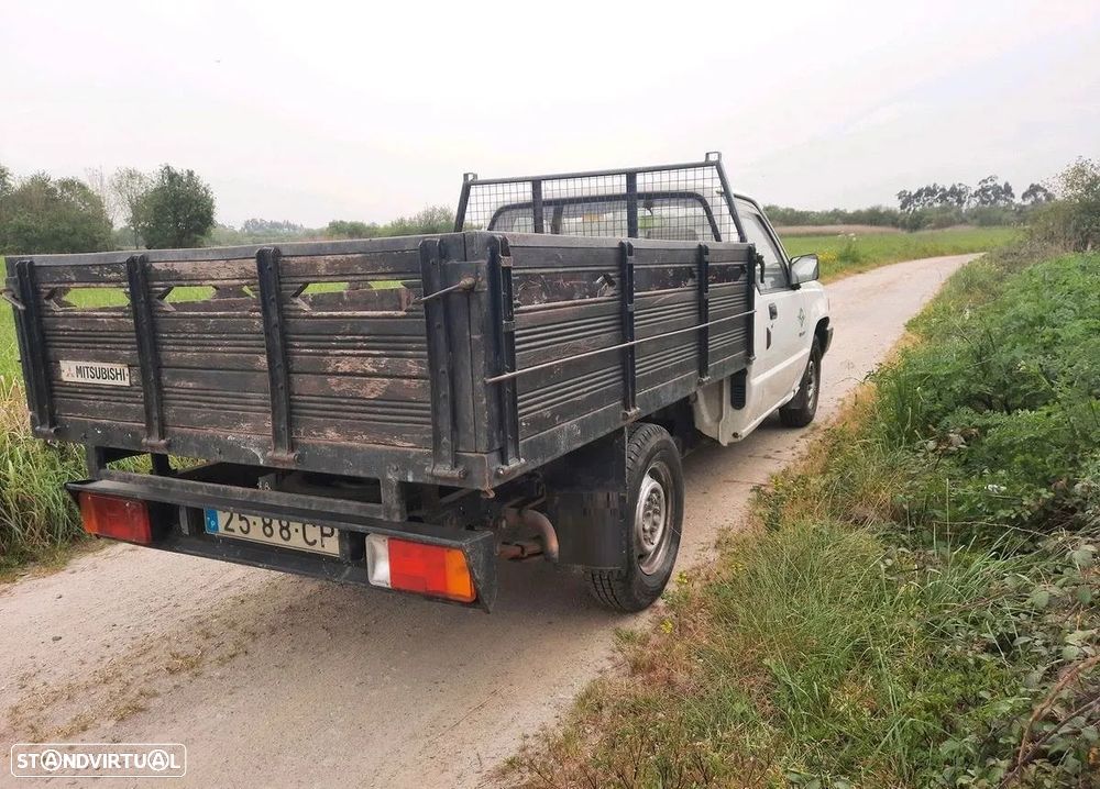 Mitsubishi L200 2.5 D - 2
