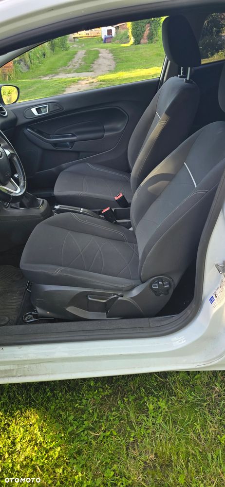Ford Fiesta 1.25 Silver X - 11