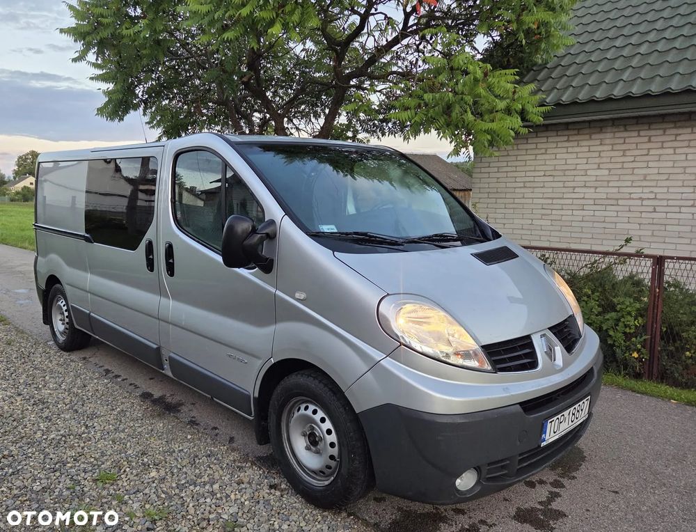 Renault Trafic - 2
