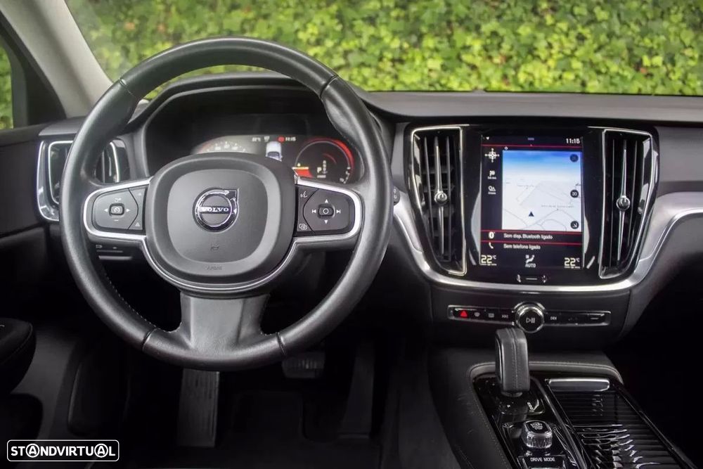 Volvo V60 2.0 T6 AWD TE Core - 16
