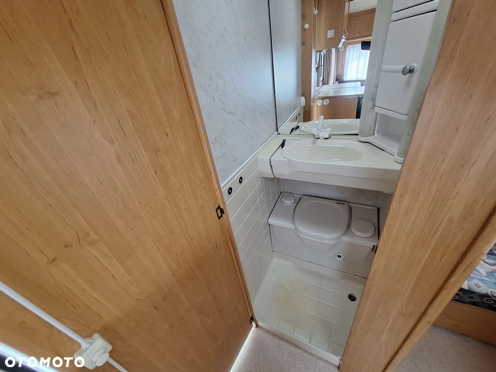 Dethleffs 380 Przedsionek - 8