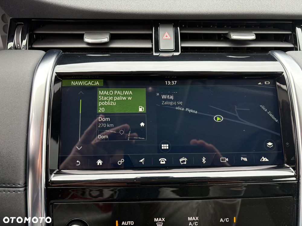 Land Rover Discovery Sport 2.0 P200 mHEV SE - 13