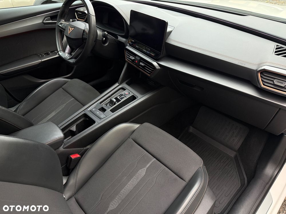 Cupra Formentor 1.4 e-Hybrid DSG Tribe Edition - 35