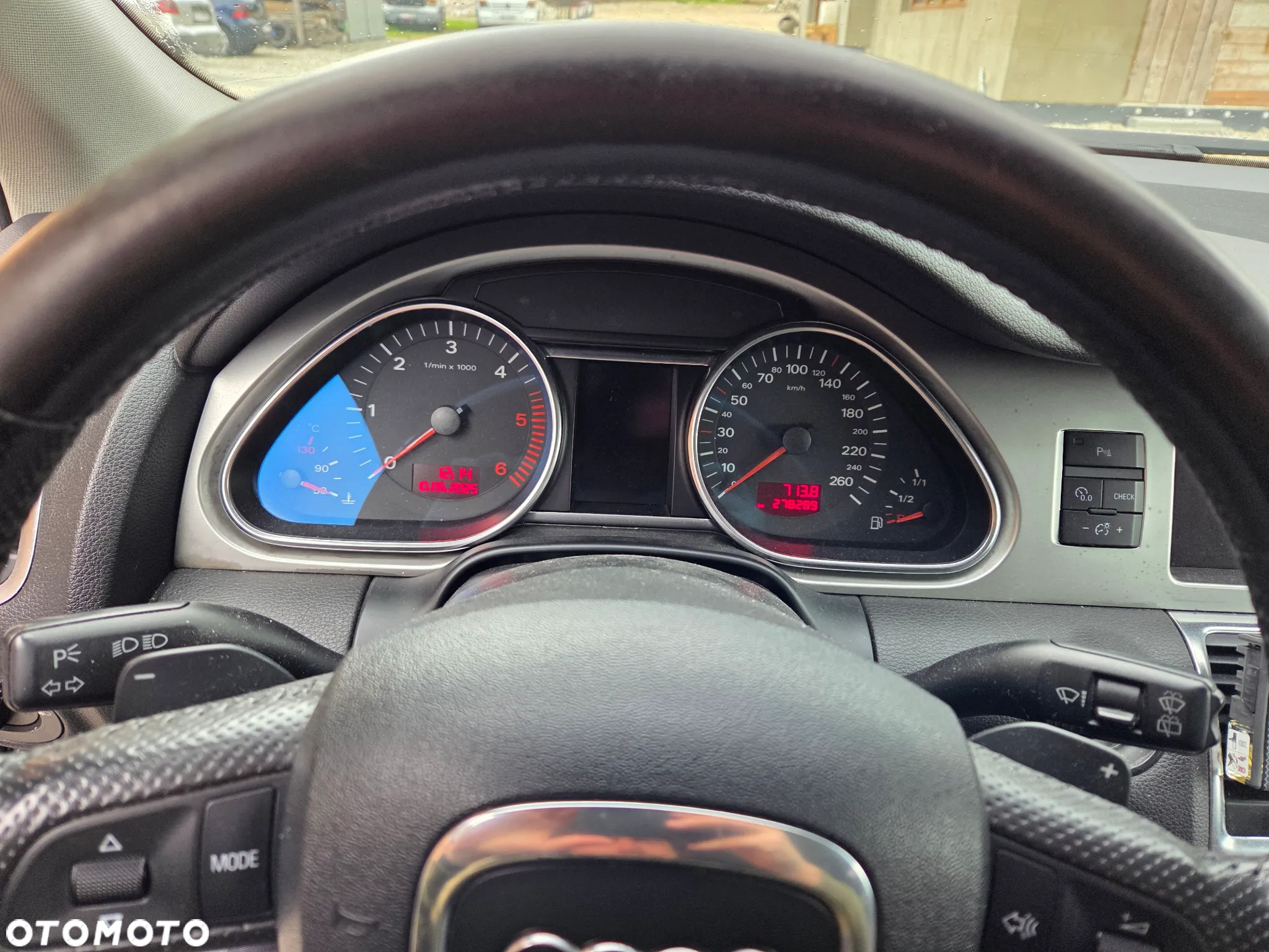 Audi Q7 3.0 TDI Quattro Tiptronic - 6